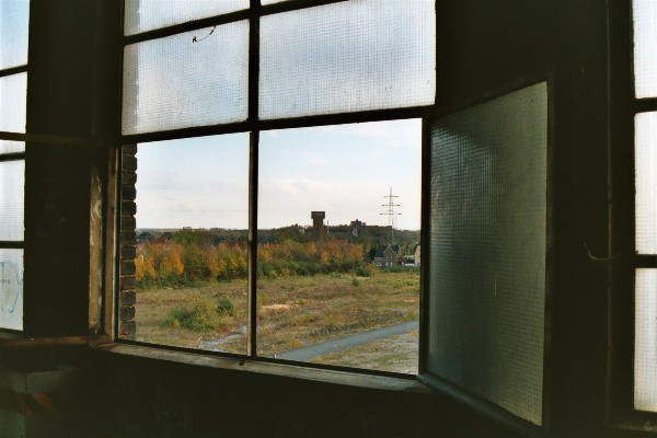 Shaft Robert's tower through a window !